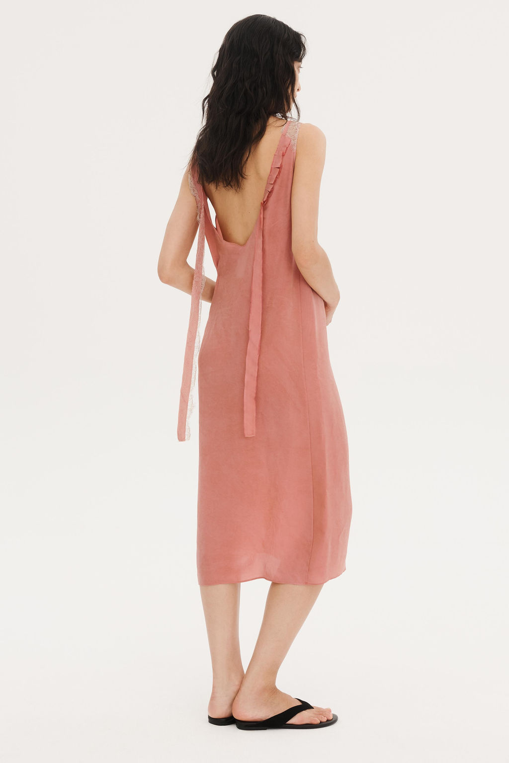 VESTIDO LENCERO ENCAJE WILLY CHAVARRIA X ZARA / Rosado