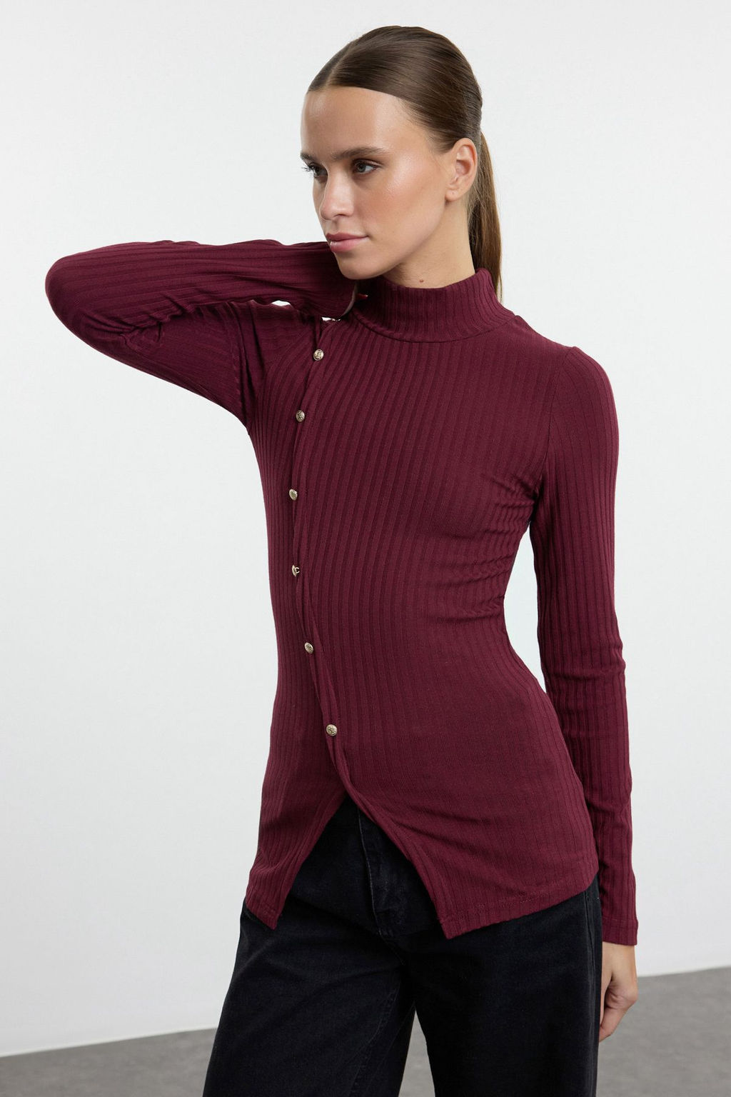 Bordo Fitted/Vucuda Oturan Dugme Detayl? Fitilli Esnek Orme Bluz TWOAW25BZ00224 - Trendyolmilla фото 2