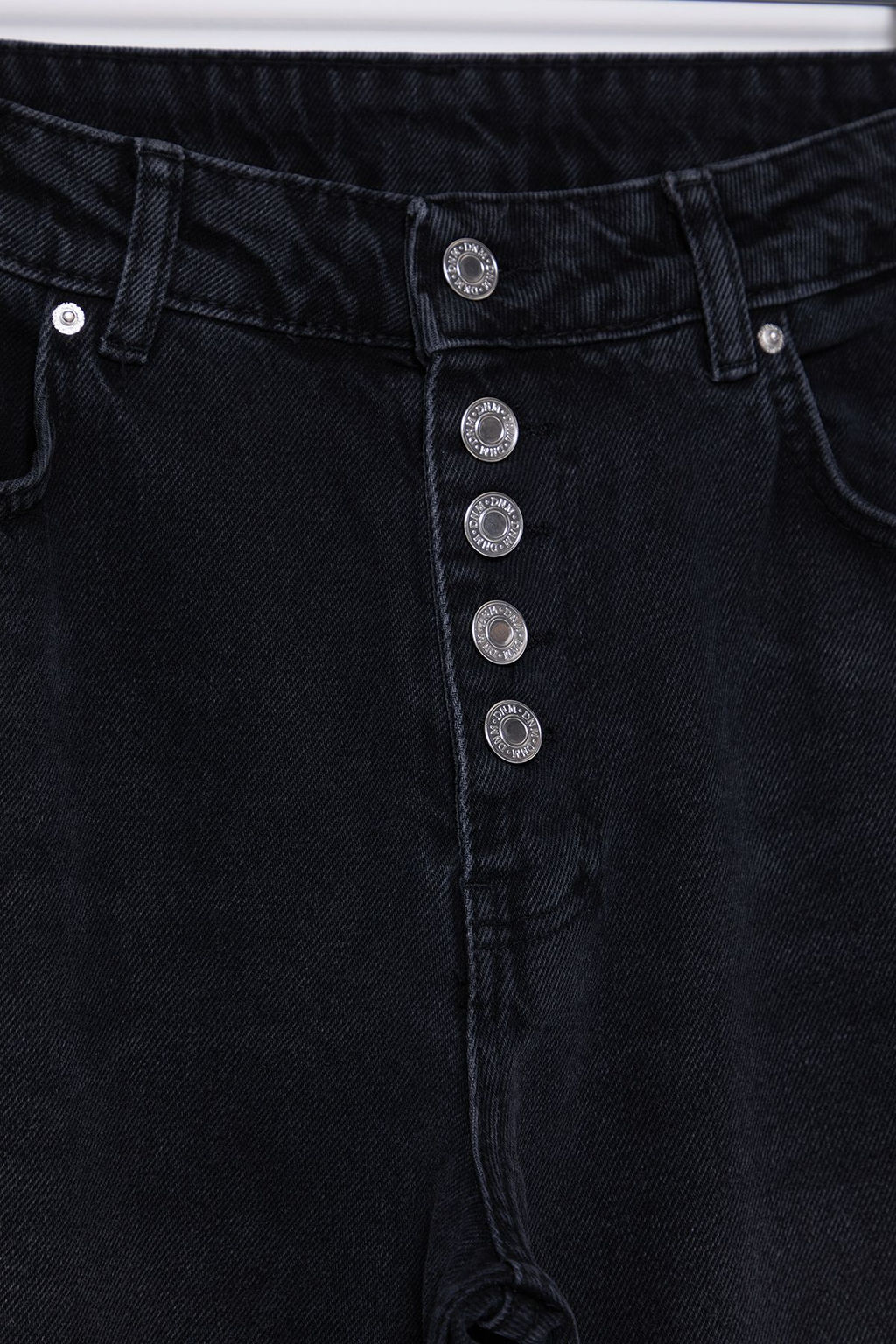 Siyah Onden Dugmeli Dusuk Bel Wide Leg Jeans TWOSS25JE00004 - Trendyolmilla фото 7