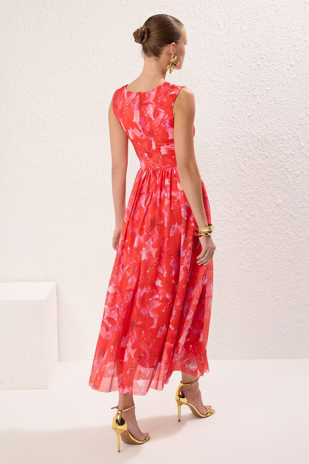 TRENDYOLMILLA Kahverengi Pencere/Cut Out Detayl? Orme Tul Elbise TPRSS24EL00022 фото 12