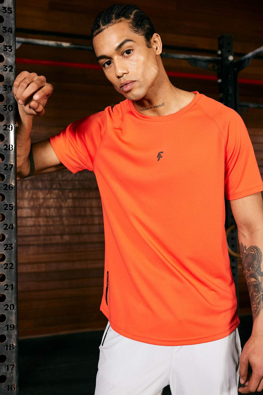 DeFactoFit Slim Fit Dar Kesim Bisiklet Yaka Bask?l? Sporcu K?sa Kollu Tisort  фото 10