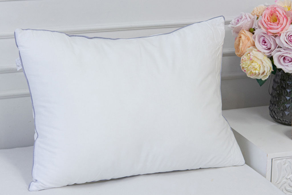 Подушка "Лебяжий пух"  поплин, 600гр пакет, скрутка(Н)