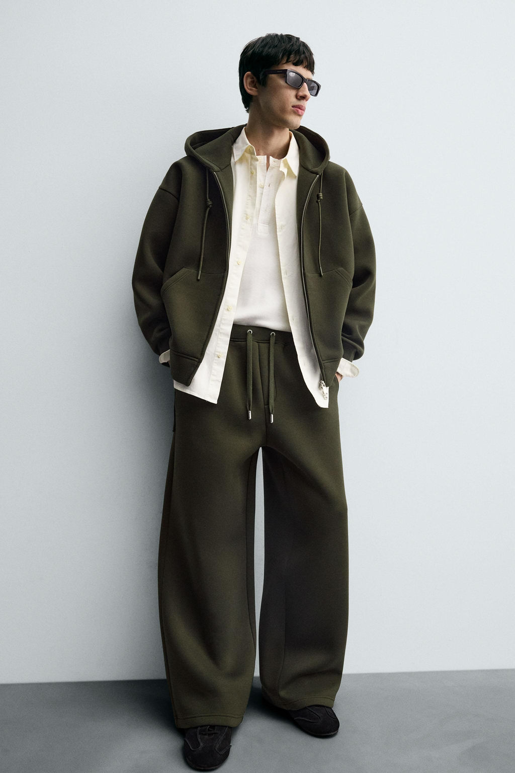 WIDE-LEG NEOPRENE EFFECT TROUSERS - Zara фото 5