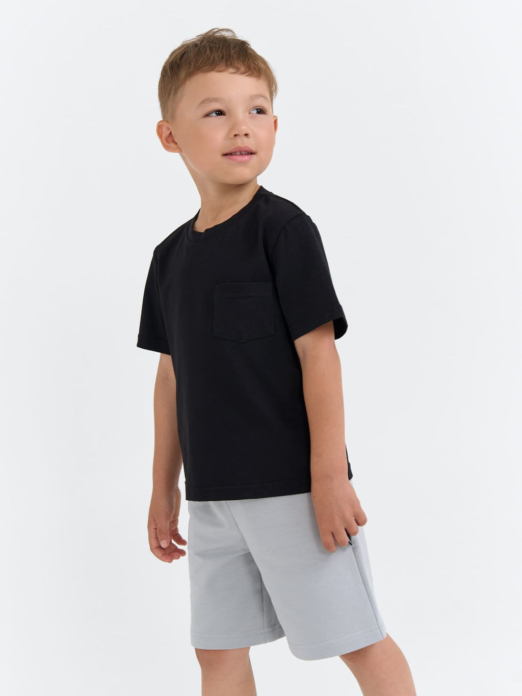 Футболка базовая "Уголь" с карманом