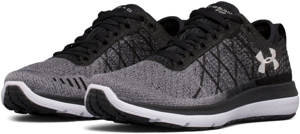 Кроссовки женские