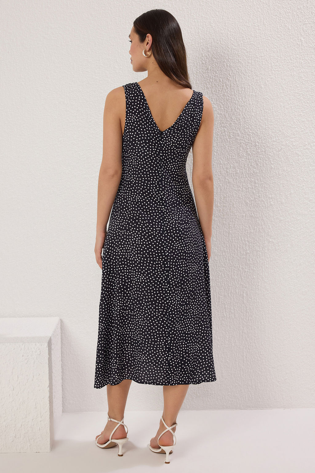 Lacivert Cicekli A Kesim Midi Dokuma Elbise TWOSS25EL00403