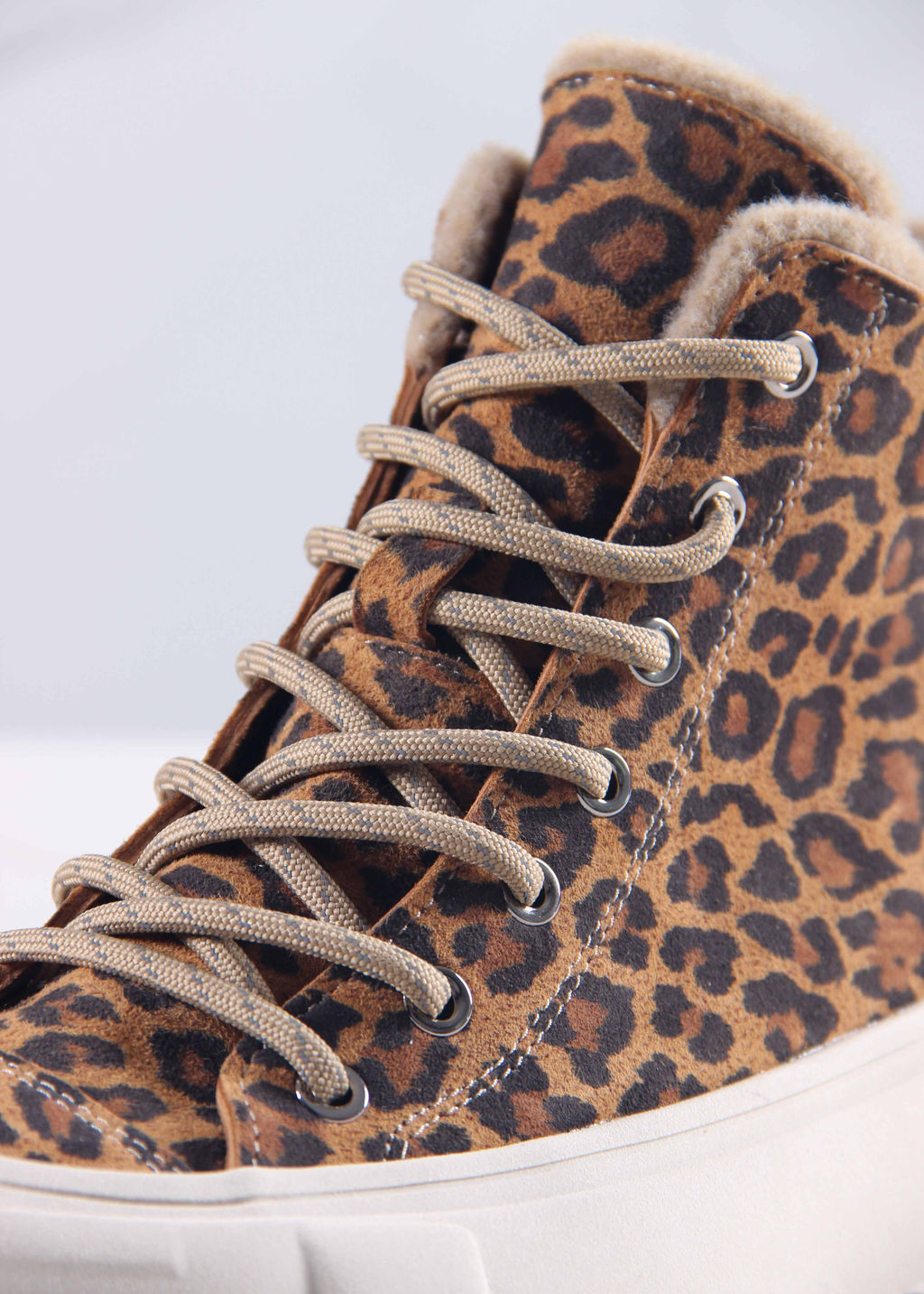 Ботинки 217.PODYUM151be. коричневый леопард замша/Шерсть