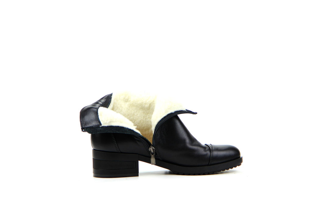 Ботильоны 323.irma5S.black /шерсть