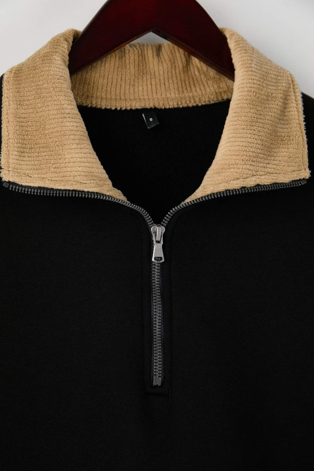 Siyah Yaka Detayl? Dik Yaka Yeni Oversize/Genis Kesim Kal?n/Ici Polarl? Sweatshirt TMNAW26SW00003