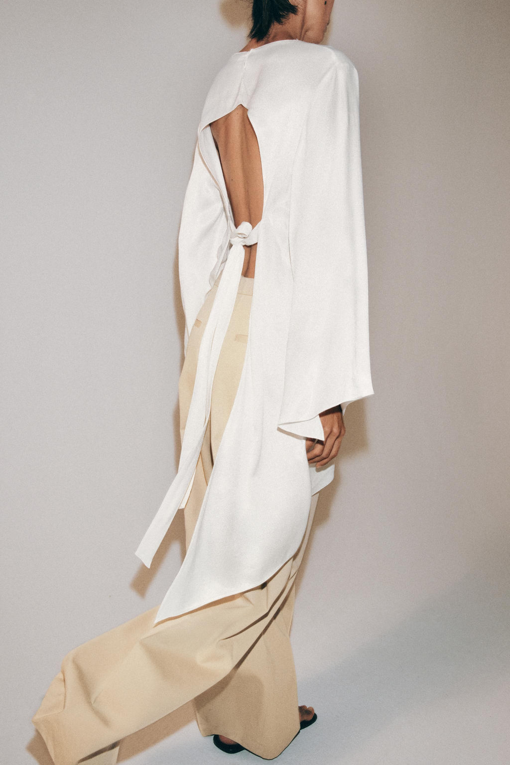 TOP ASIM?TRICO SATINADO ZW COLLECTION / Blanco roto - Zara фото 9