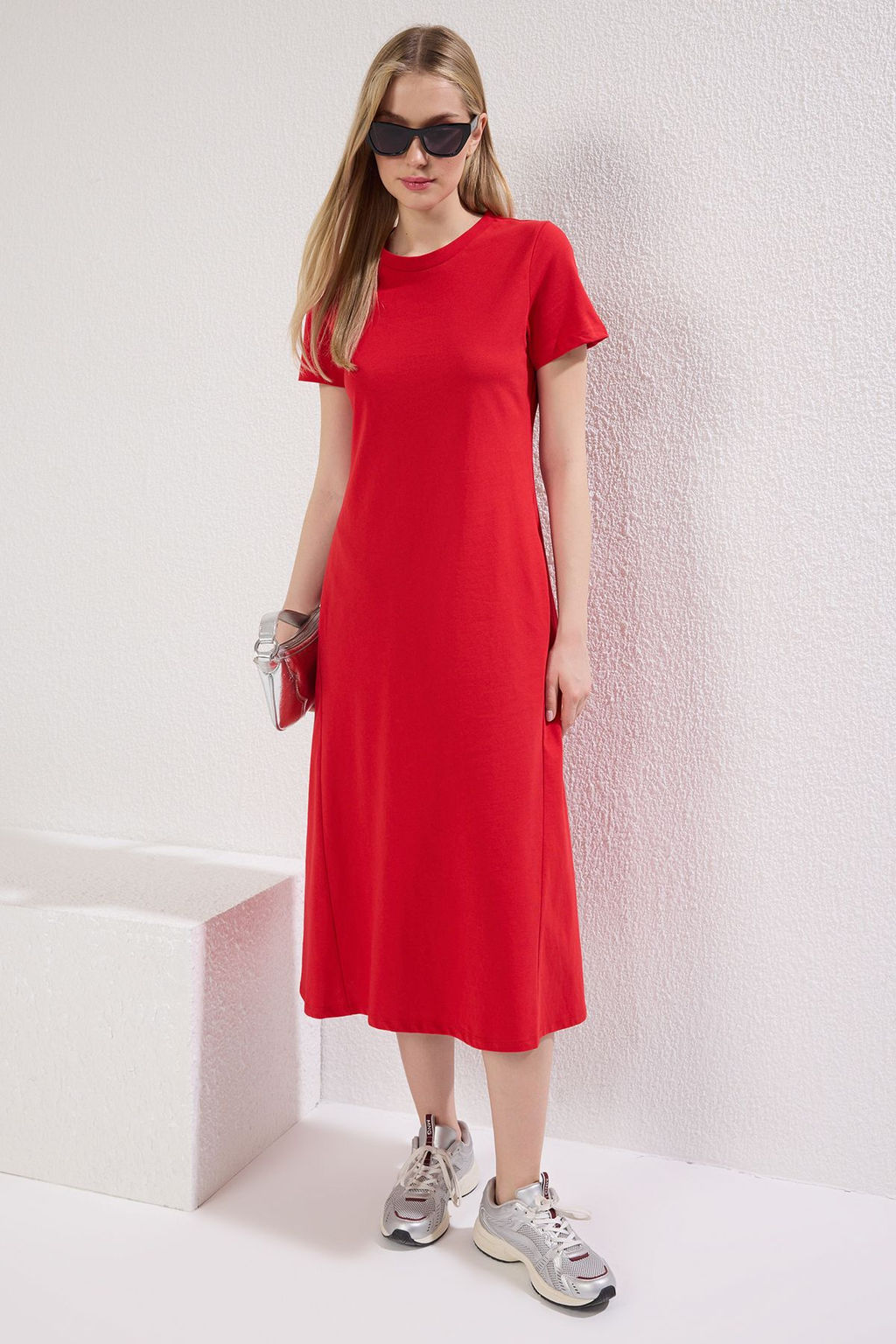 TRENDYOLMILLA Siyah Cepli Premium Bisiklet Yaka A-Line Orme Midi Elbise TWOSS24EL00169  фото 16