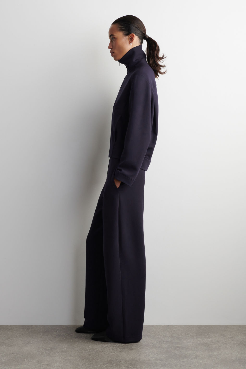 JOGGERS BARREL LEG EFECTO NEOPRENO - H&m фото 5