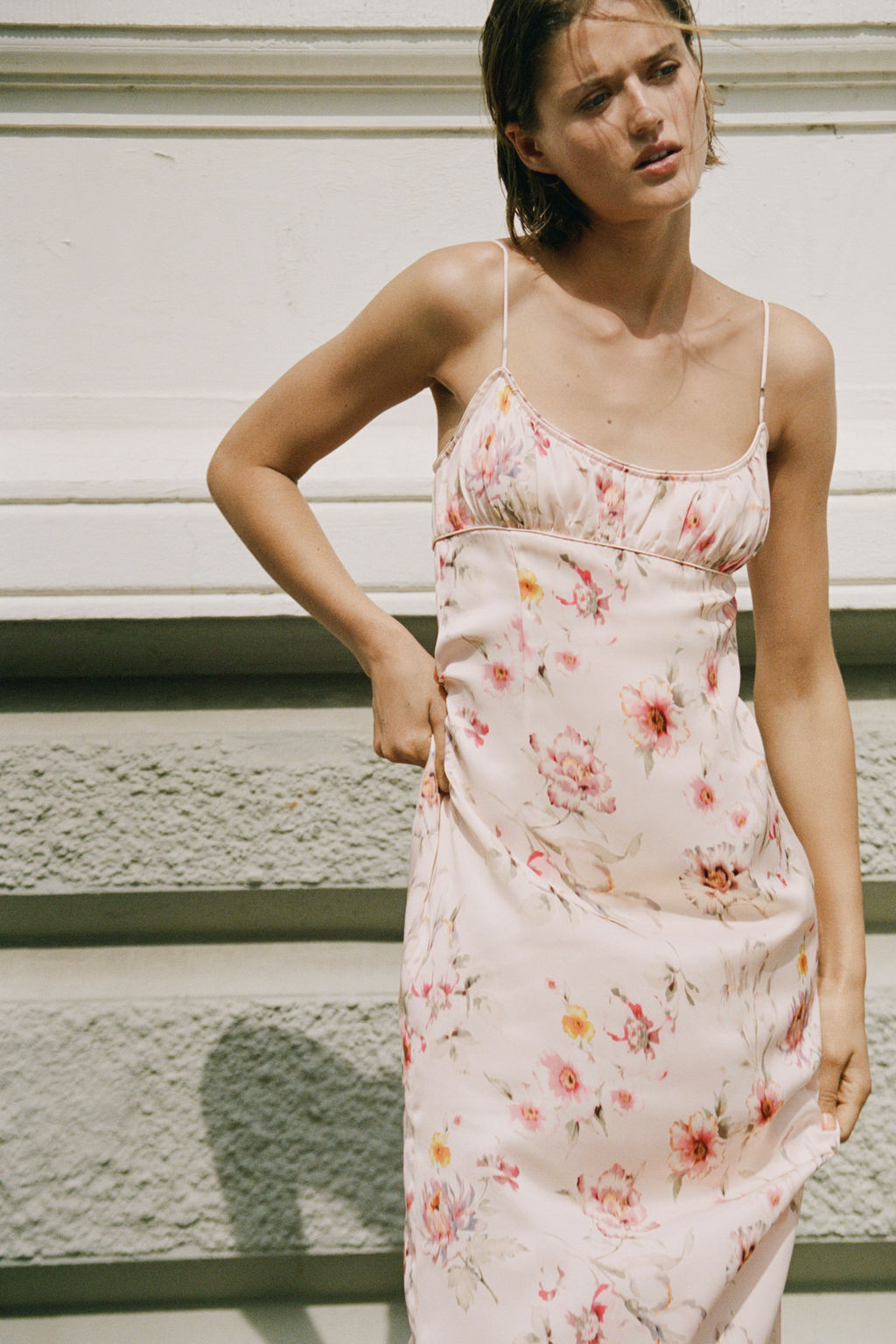 Vestido estampado con tirantes espagueti - H&m фото 3