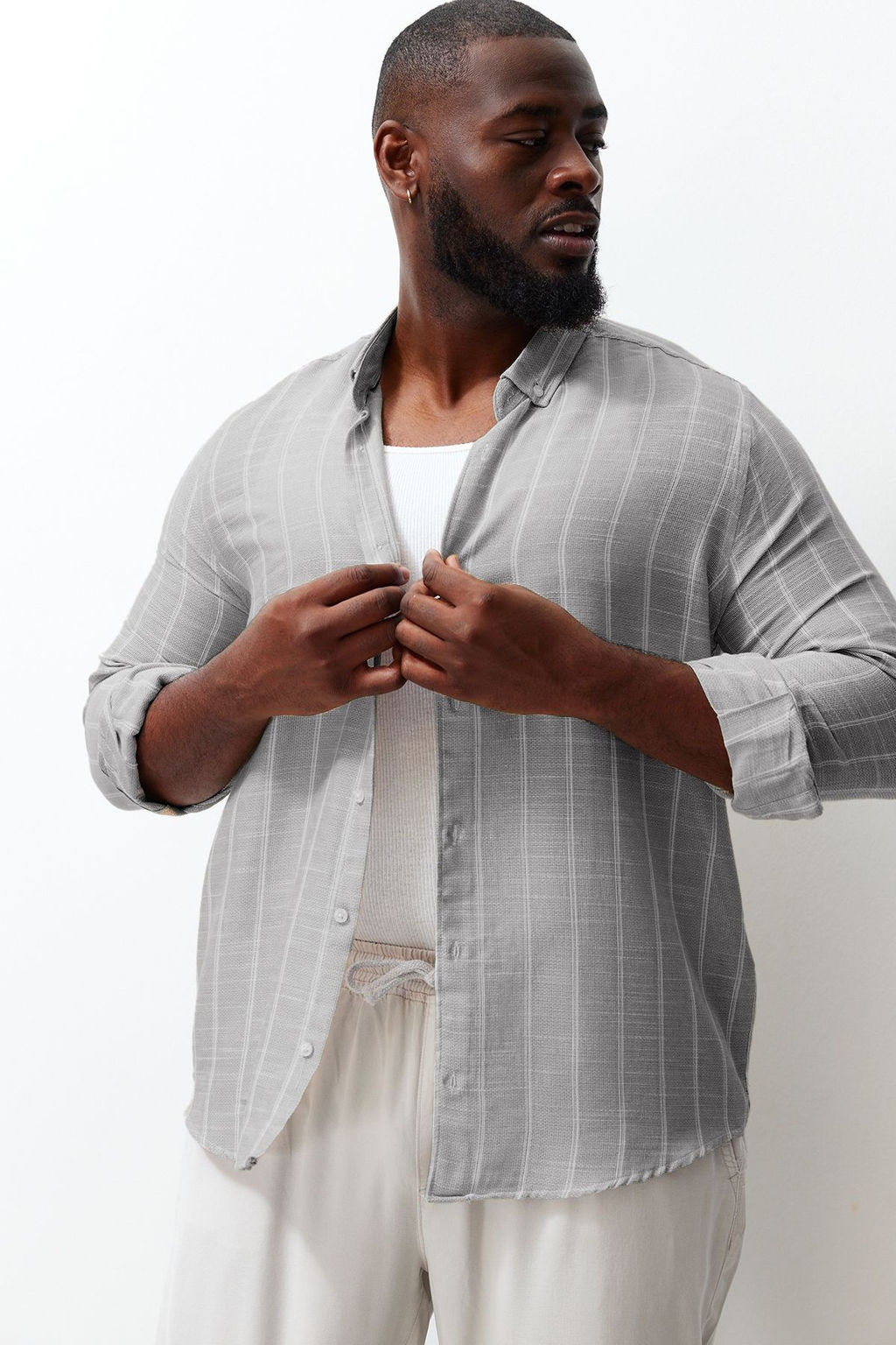 Tas Regular Fit Rahat Dugmeli Yaka Cizgili Buyuk Beden Gomlek TMNSS23GO00095 - Trendyolmilla фото 18