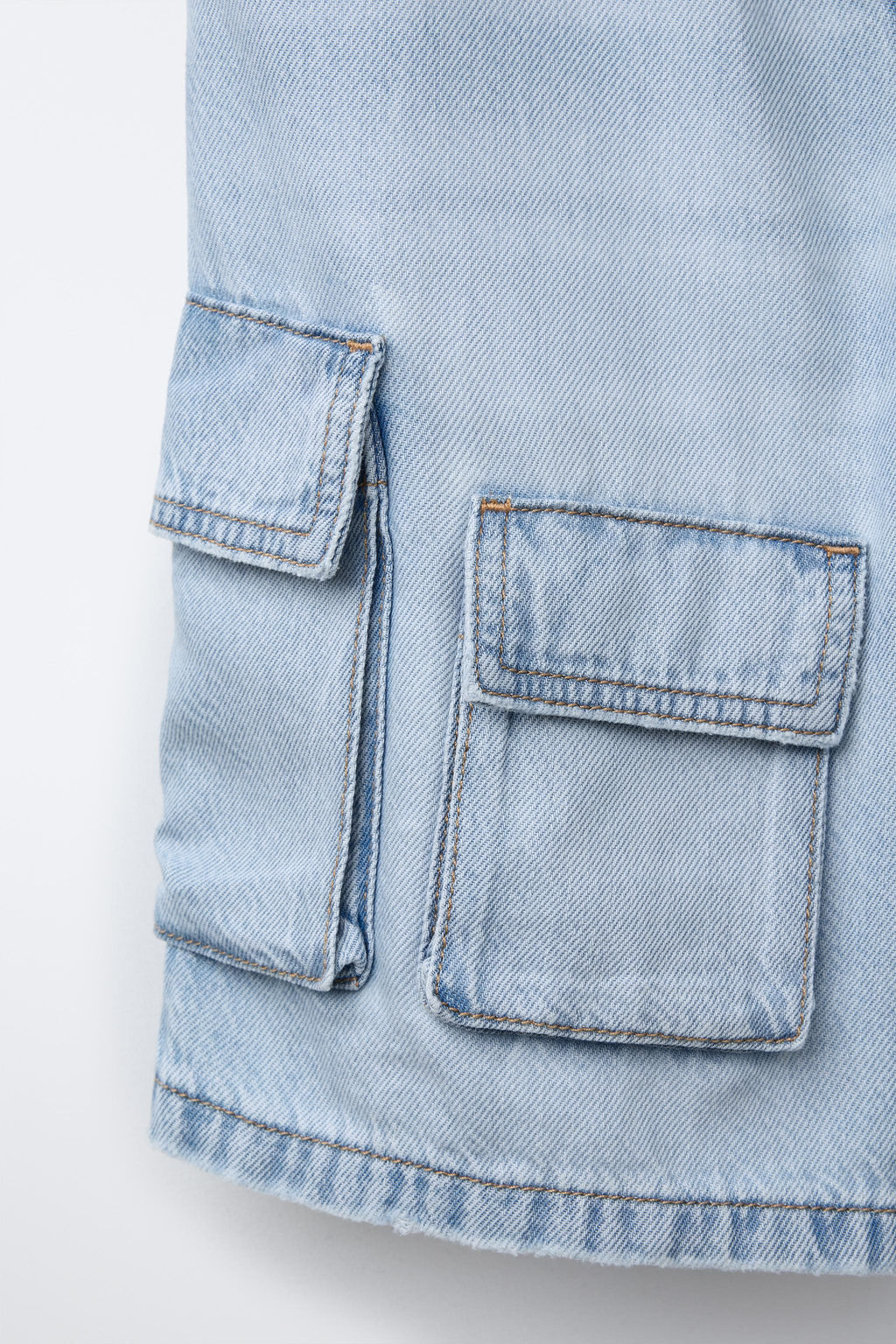 LOOSE-FITTING DENIM CARGO BERMUDA SHORTS - Zara фото 3