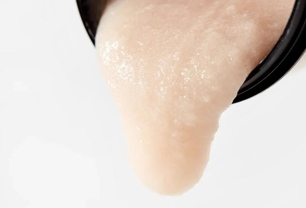 CAFE MIMI Скраб для тела миндаль и гуава (стакан) 120г - Кафе красоты фото 2