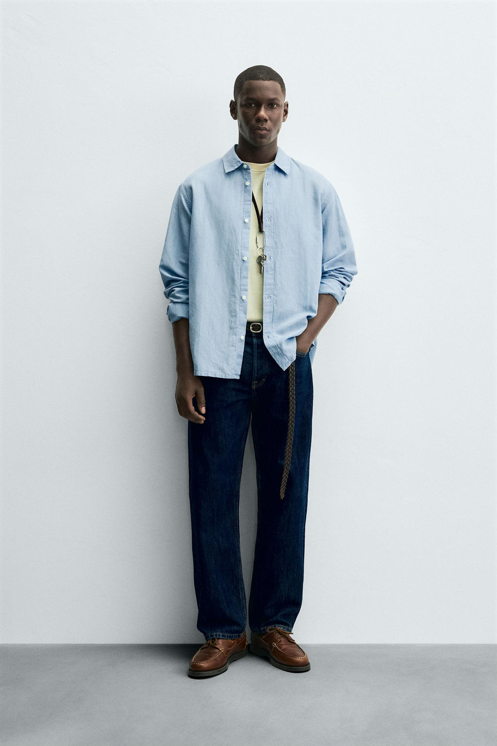 LIGHTWEIGHT DENIM SHIRT