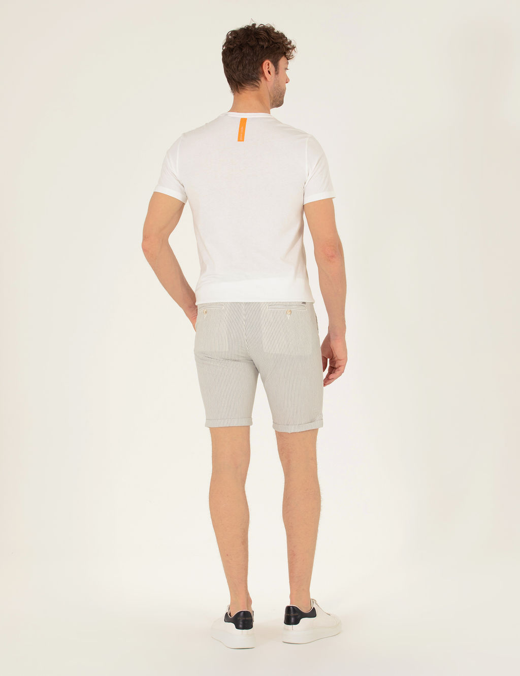Gri Slim Fit Beli Lastikli _izgili Ba_c_kl_ Bermuda _ort