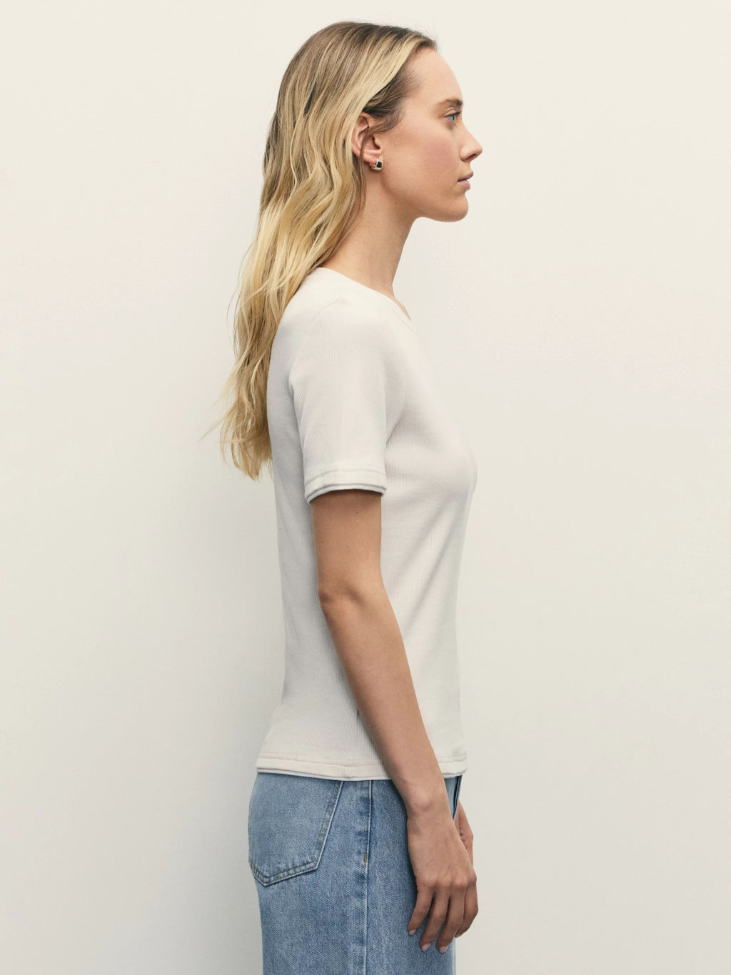 Футболка с контрастными окантовками / Zarina  фото 4