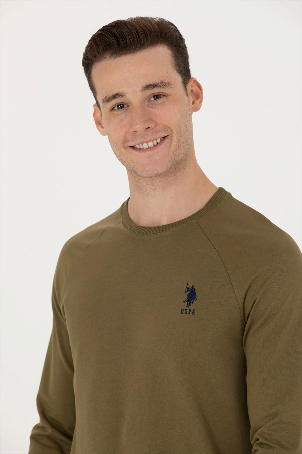 U. S. Polo Assn / Мужской базовый свитшот цвета хаки - U.s. polo assn фото 9