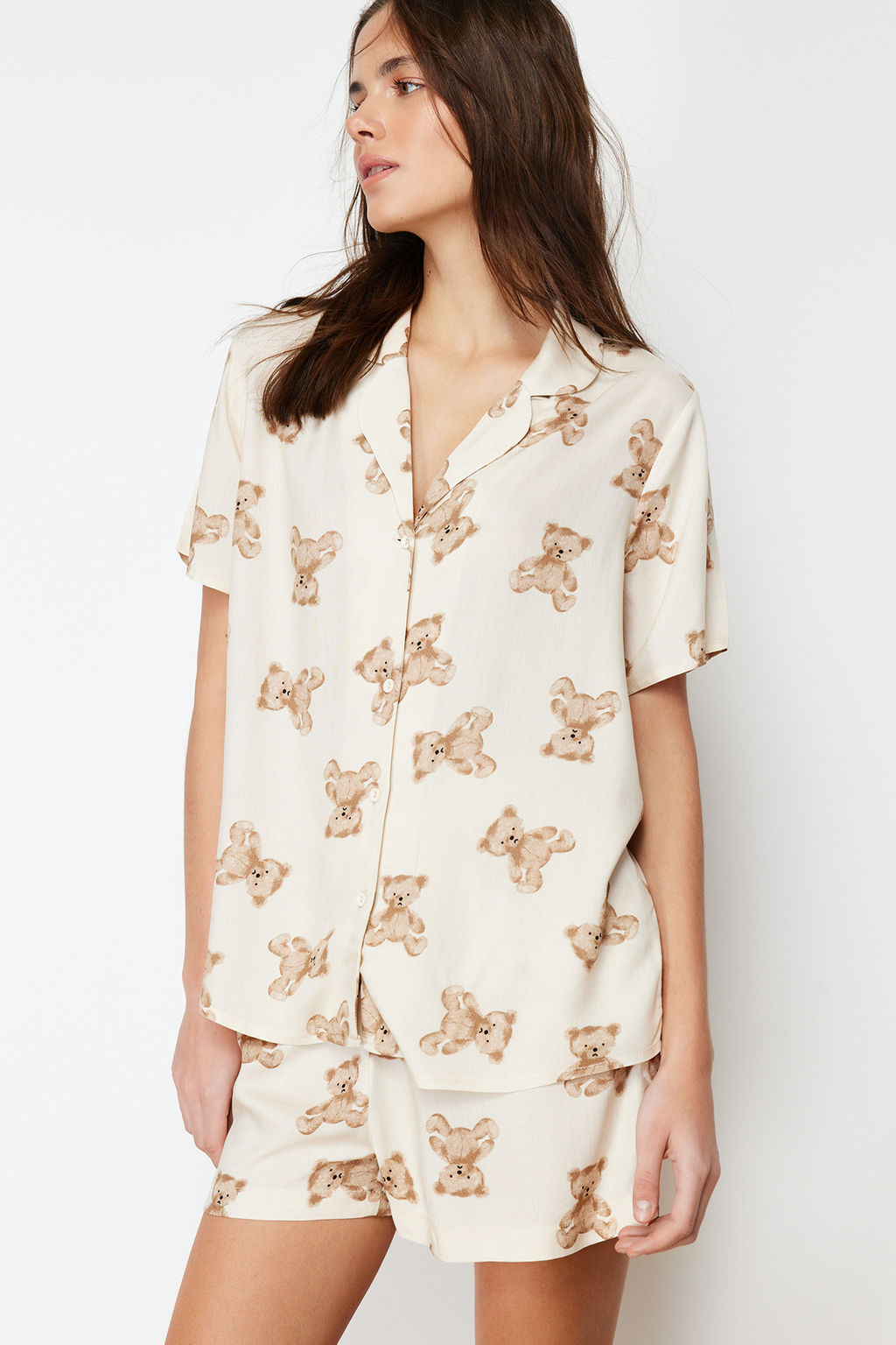 Trendyolmilla Bej Ay?c?kl? Viskon Sortlu Dokuma Pijama Tak?m? THMSS24PT00067  фото 8