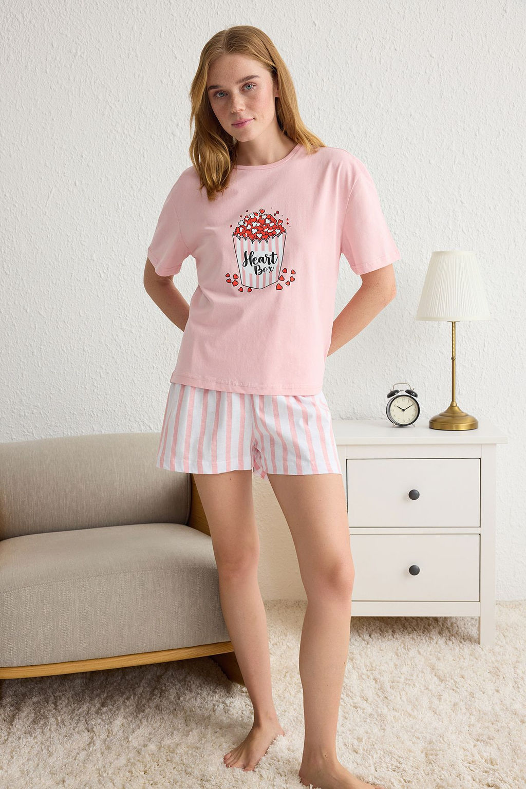 Trendyolmilla Pembe %100 Pamuklu Kalpli Cizgili Sortlu Orme Pijama Tak?m? THMSS25PT00080