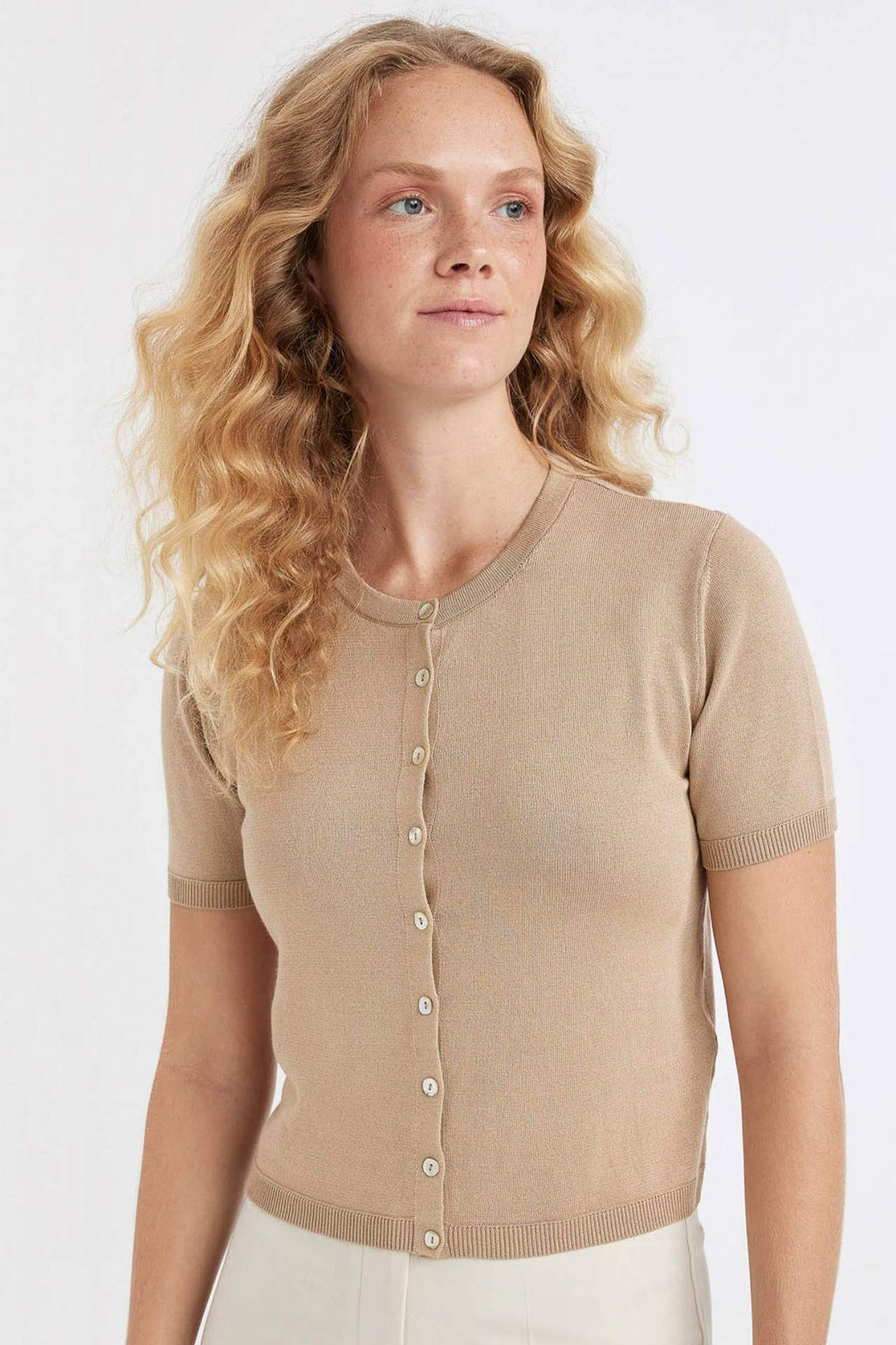 Regular Fit Bisiklet Yaka Basic Duz Dugmeli K?sa Kollu Siyah Triko H?rka - Defacto фото 2