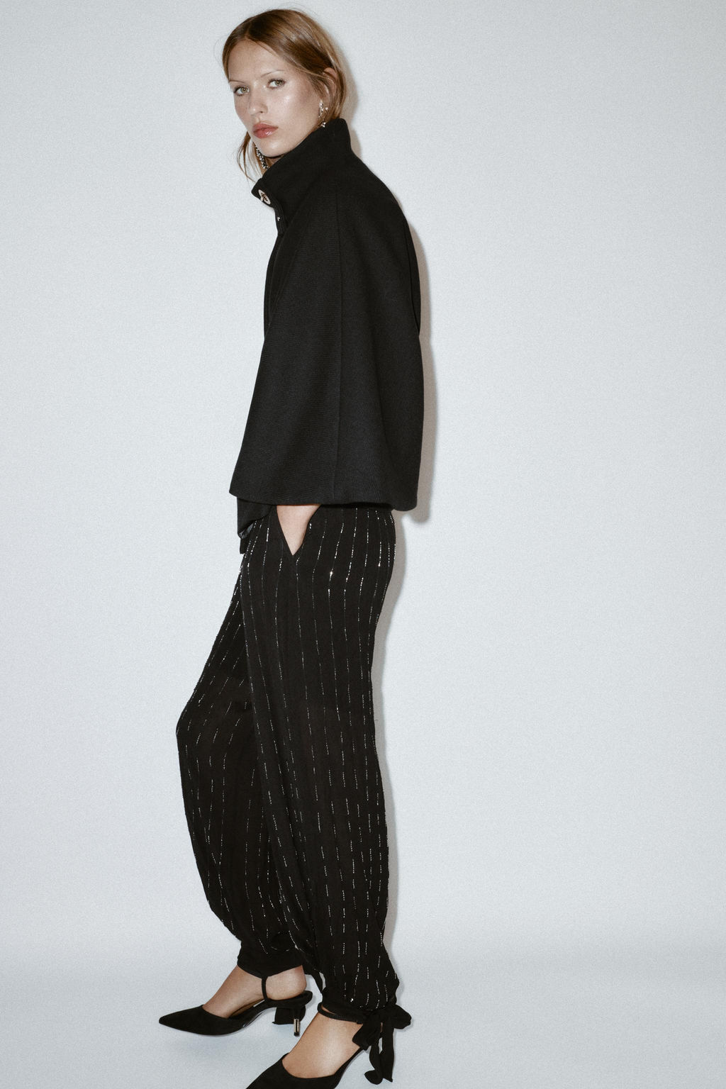 SHORT WOOL COAT WITH CAPE SLEEVES AND BELT - Zara фото 5