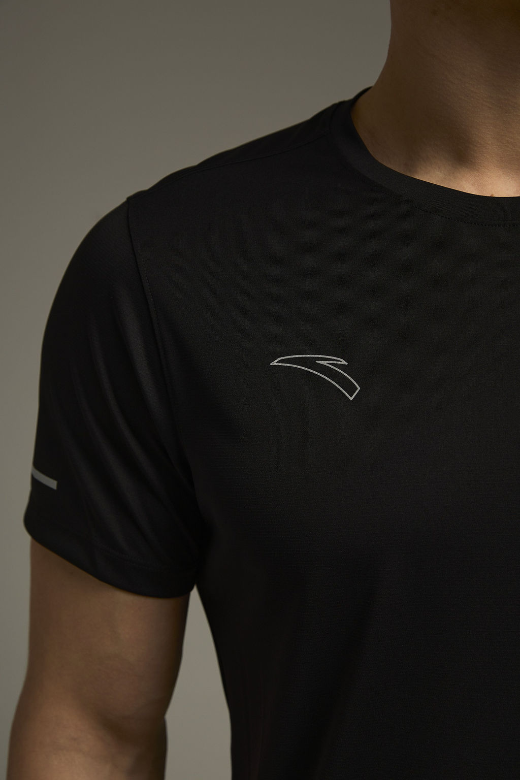 Футболка Черный - Anta фото 6