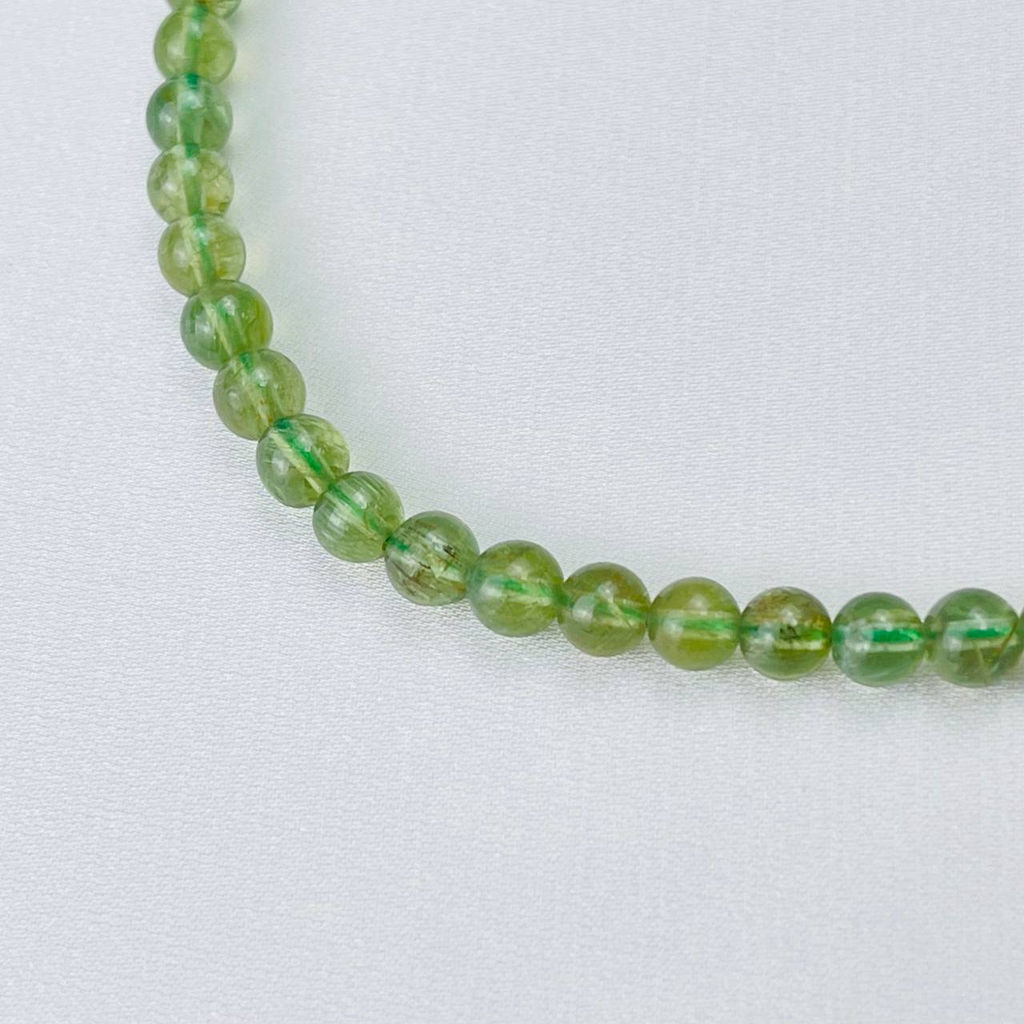 Бусы из зеленого Апатита 45 см +