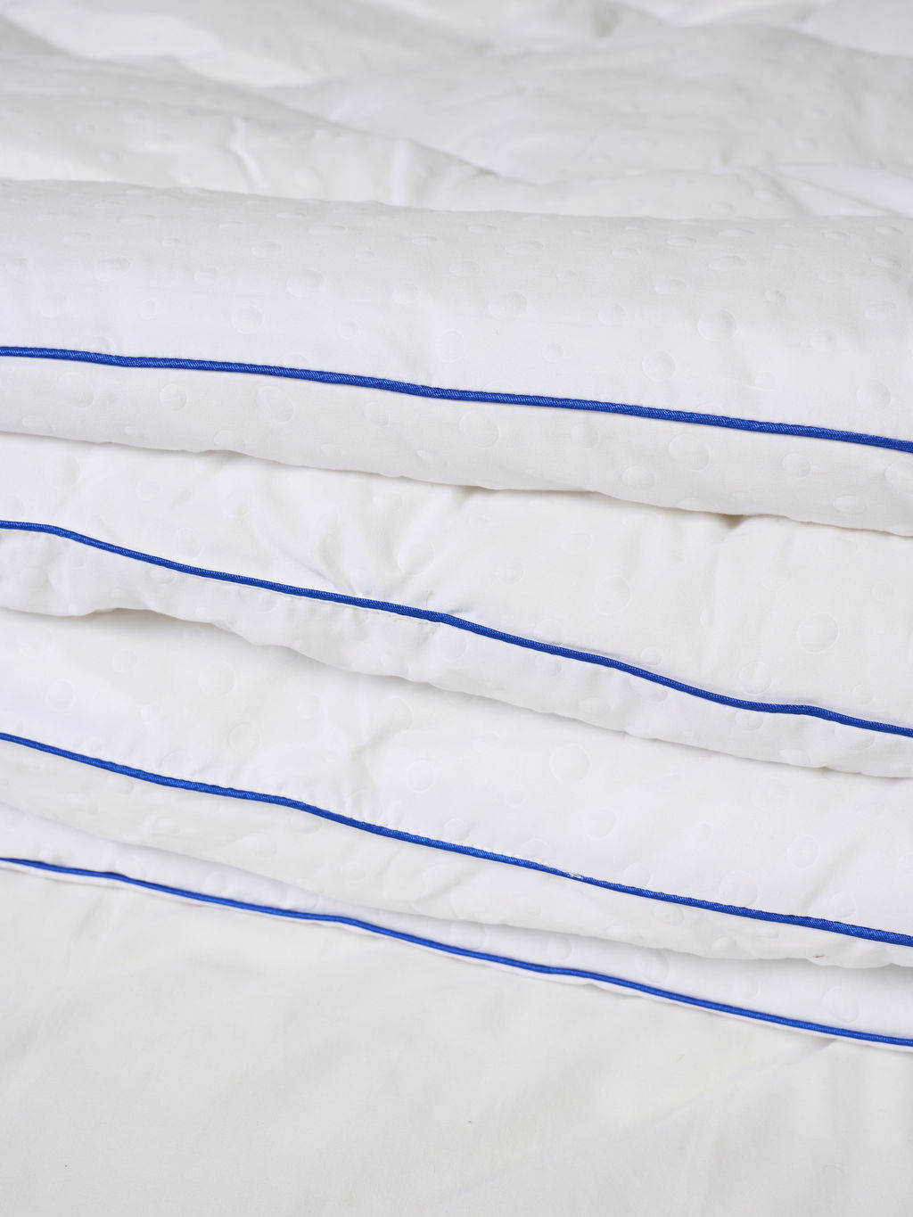 Одеяло БАБЛ всесезонное 220*240 220x240