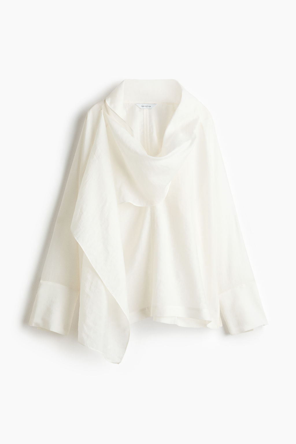 Blusa con cuello fular