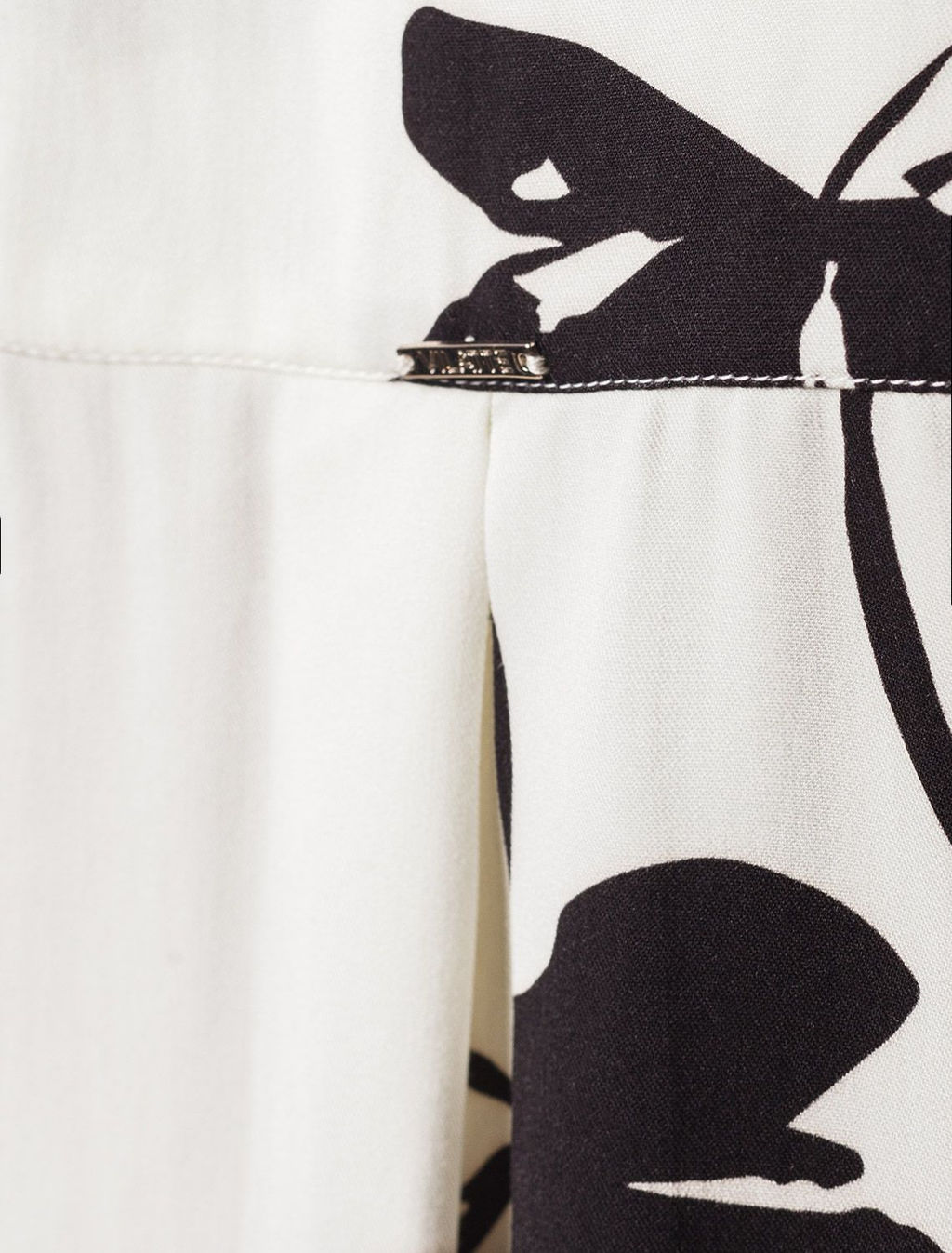 Блузка из вискозы с принтом