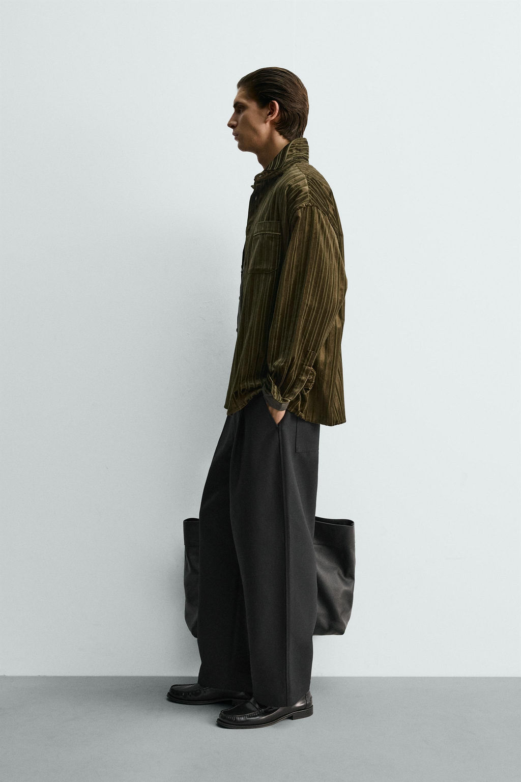 EMBOSSED VELVET STRIPED SHIRT