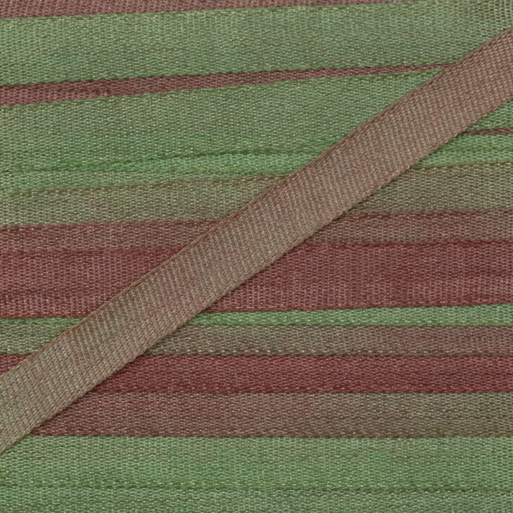 Gamma шелковая SRM-4 ФАСОВКА 4 мм  0.2 9.1 м  0.5 м