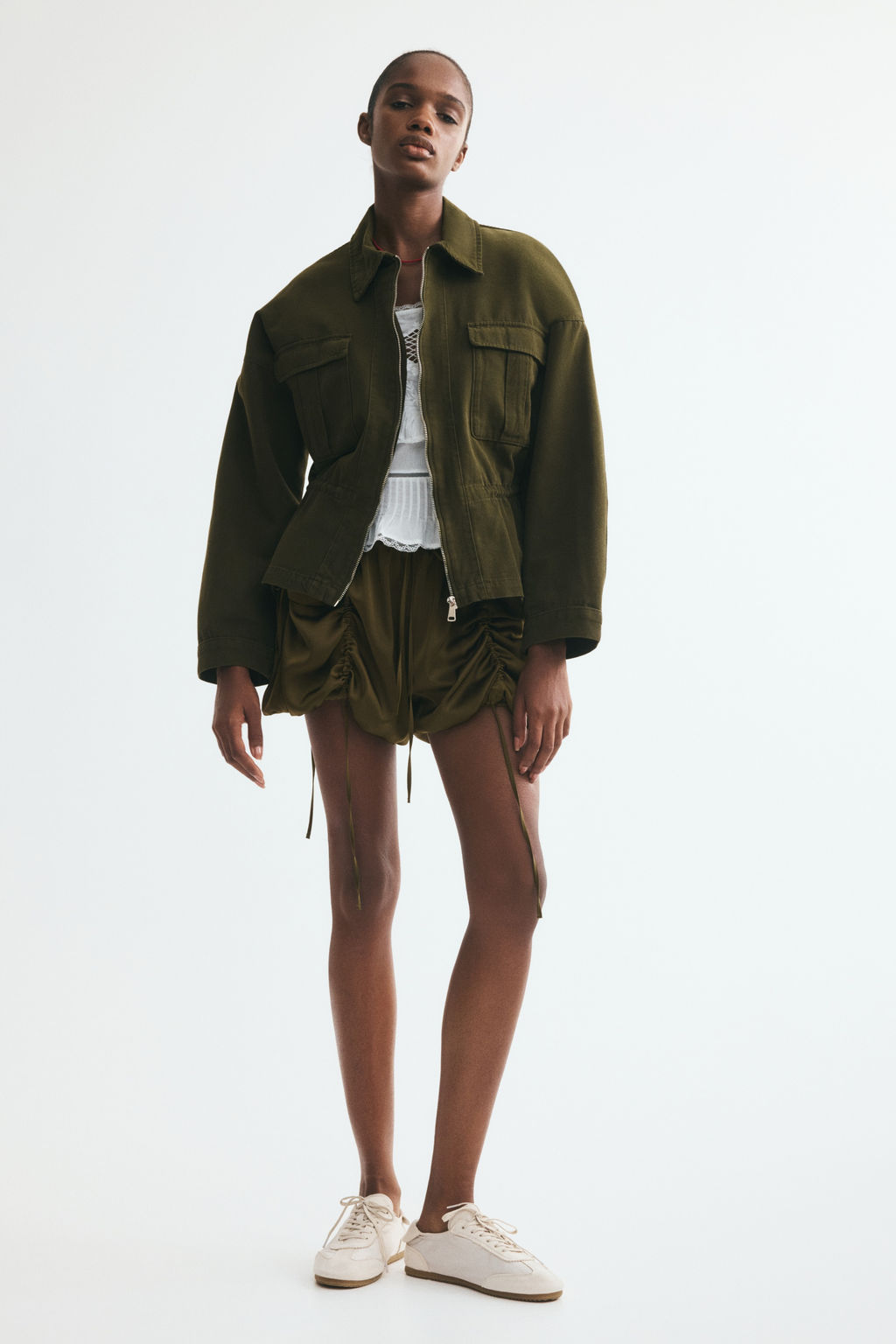 Chaqueta cargo con cord?n de ajuste - H&m фото 3