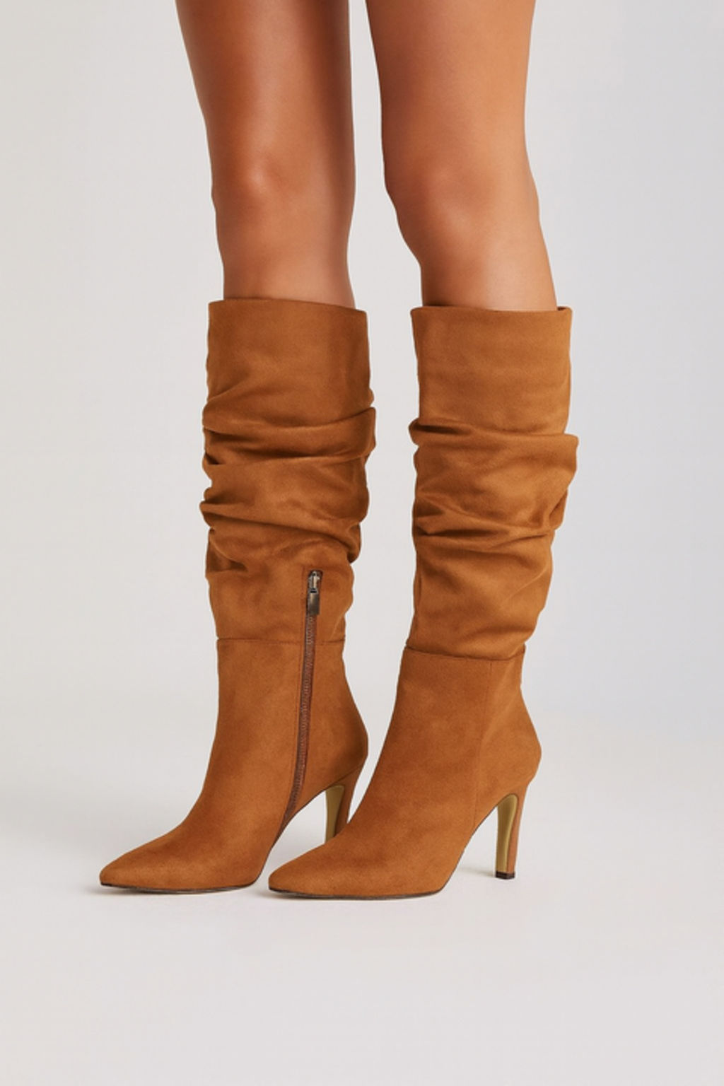 Camel Koruklu Suet Sivri Burun Ince Topuklu Kad?n Cizme TAKAW26CZ00015