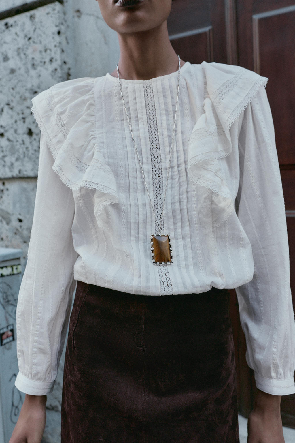 ROMANTIC SHIRT WITH RUFFLES - Zara фото 2