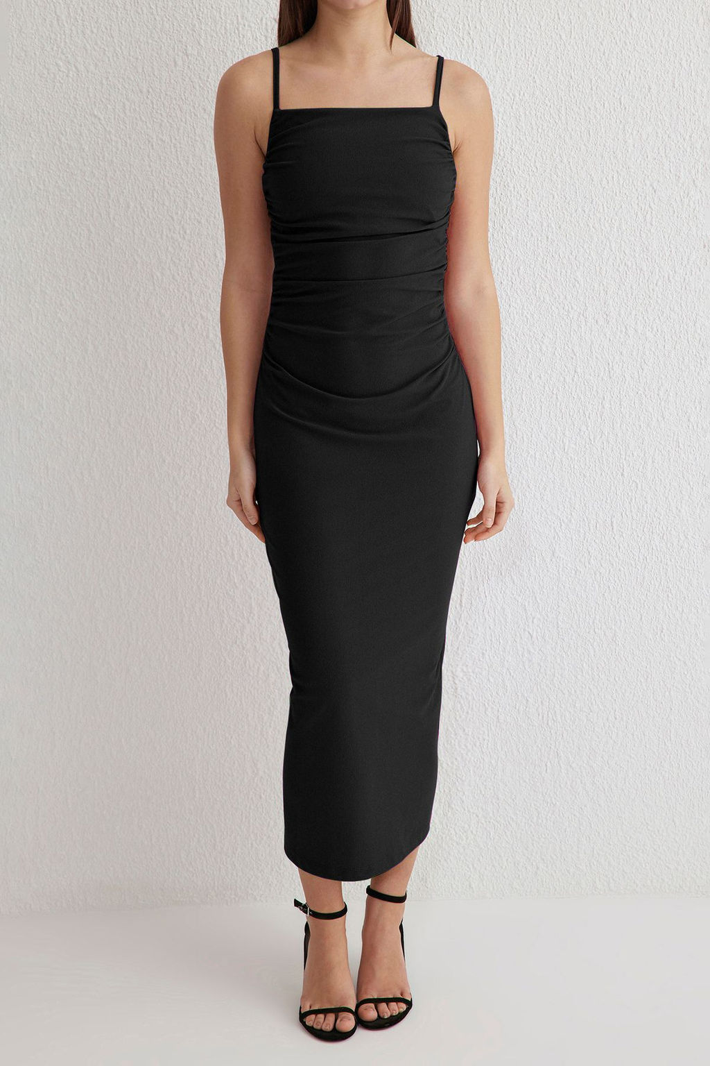 TRENDYOLMILLA Siyah Buzgu/Drape Detayl? Bodycone/Vucuda Oturan Maxi Orme Elbise TWOSS25EL00069 фото 3