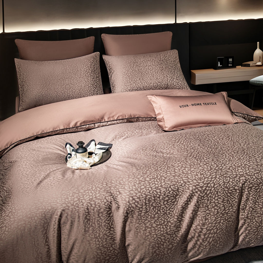 Комплект постельного белья на резинке Сатин-Жаккард Тессоро MTR005 Евро 4 Наволочки