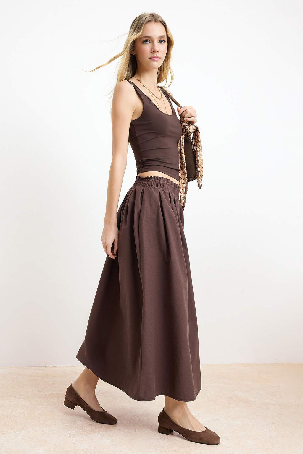 Koyu Kahverengi Klos Midi Etek TWOSS25ET00017