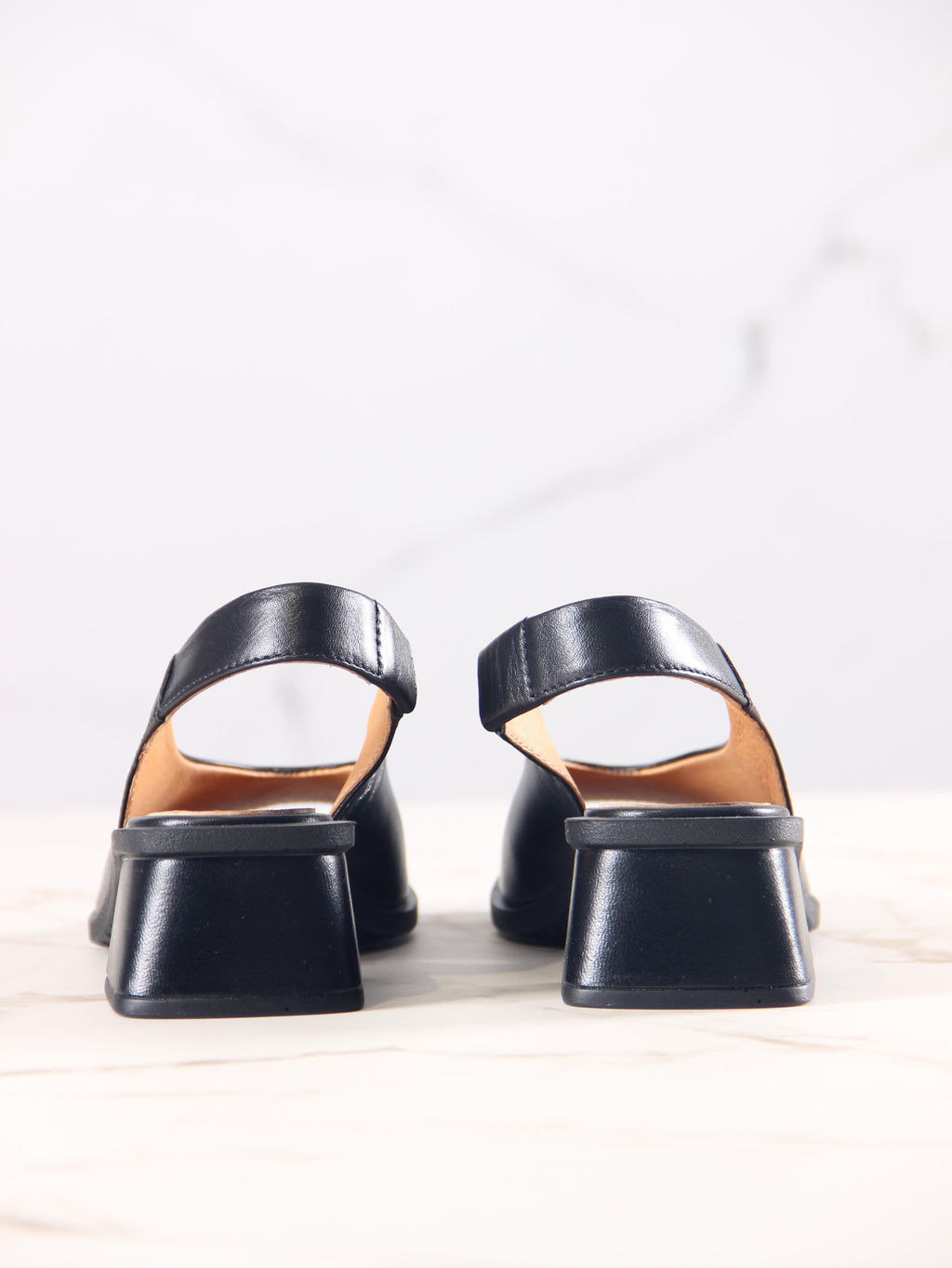 Босоножки 4001.415bl.Черный