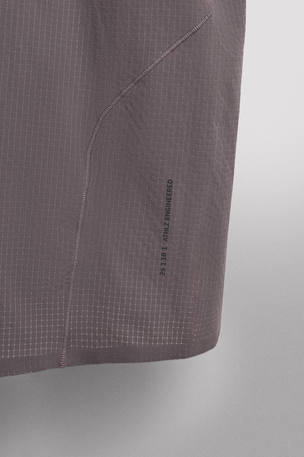 CAMISETA T?CNICA ESTRUCTURA / Morado
