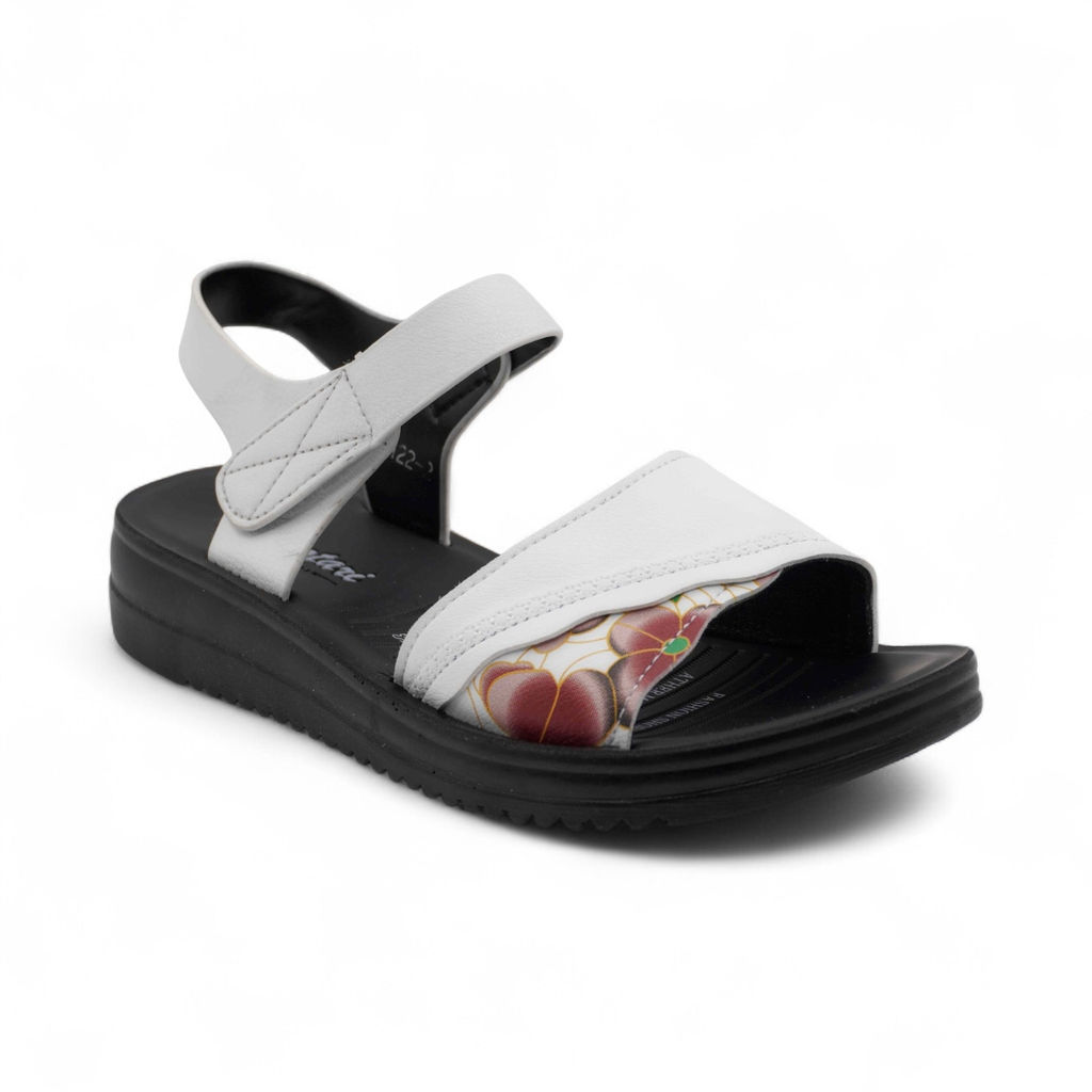 Босоножки ZK2122-2 белые