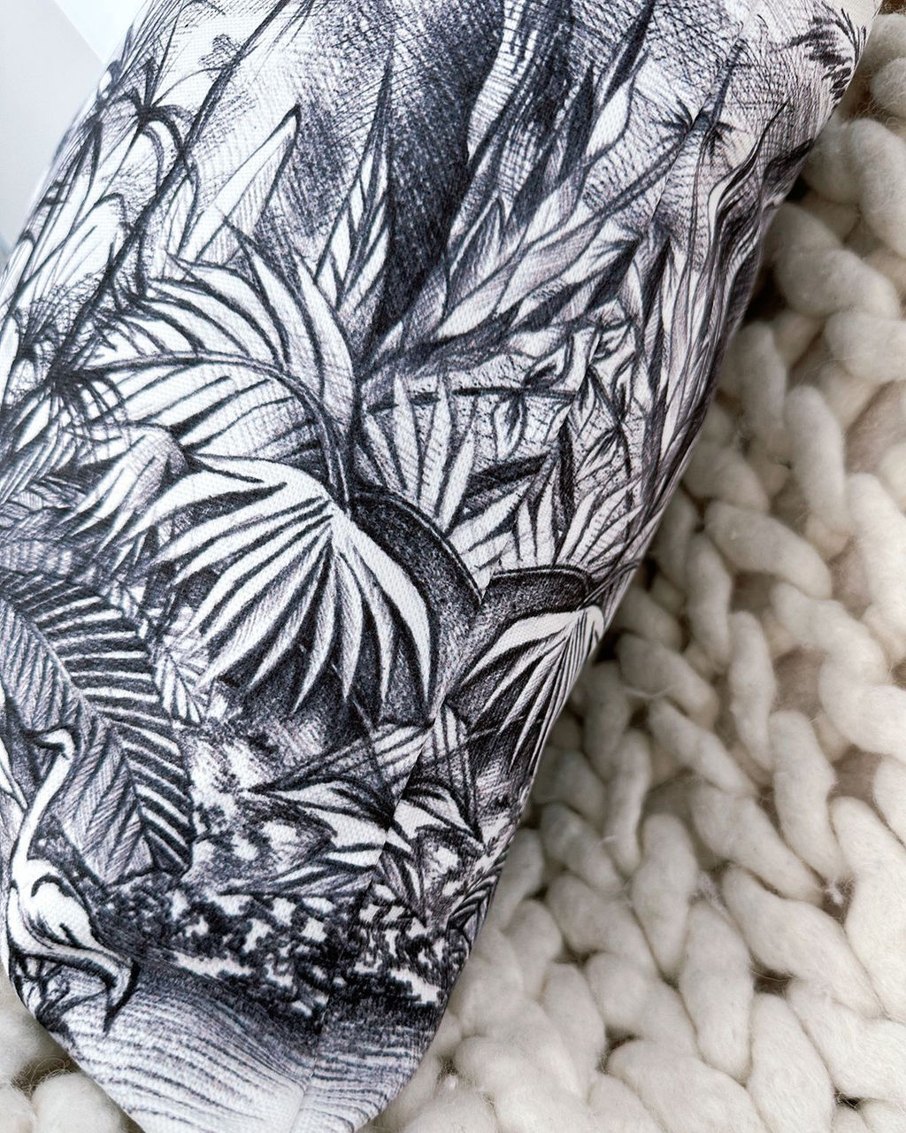 Декоративная наволочка P012