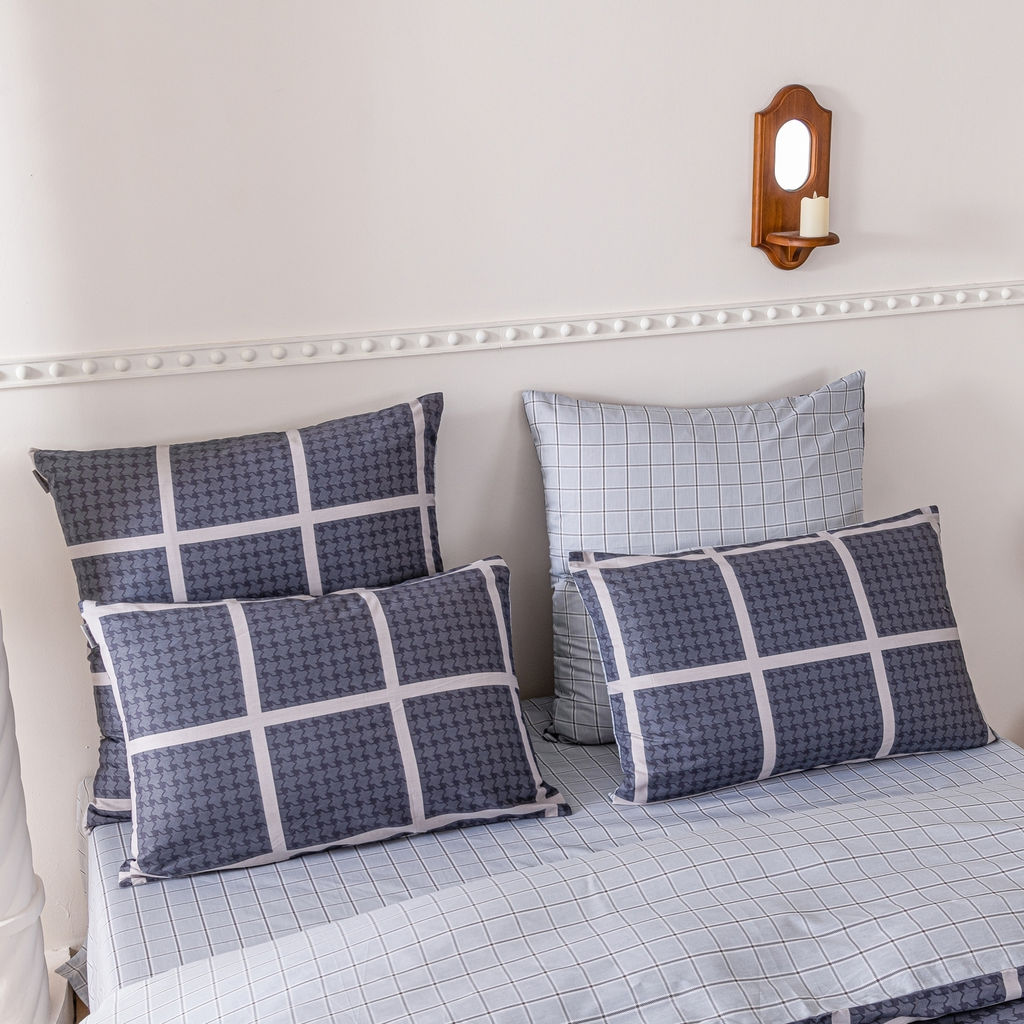 Комплект постельного белья Люкс Сатин 100% хлопок на резинке AR362 160*200*25 2 спальный 50-70 2 шт