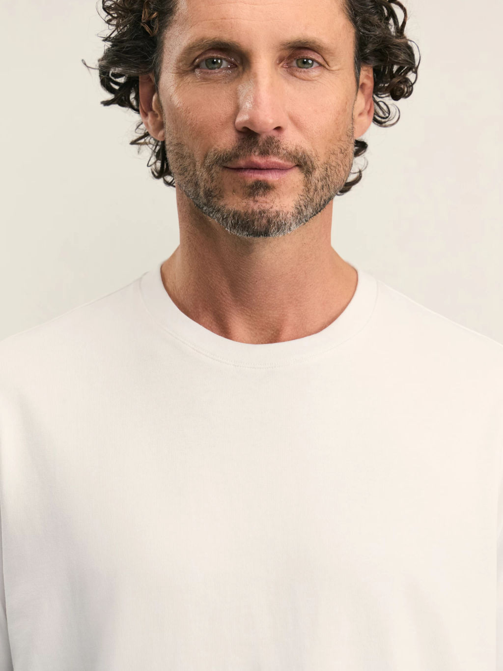 Базовая футболка relax fit / Zarina  фото 6