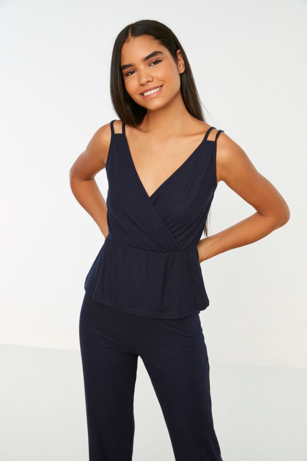 Trendyolmilla Antrasit Fitilli Ip Ask?l? Orme Pijama Tak?m? THMSS21PT0125 фото 16