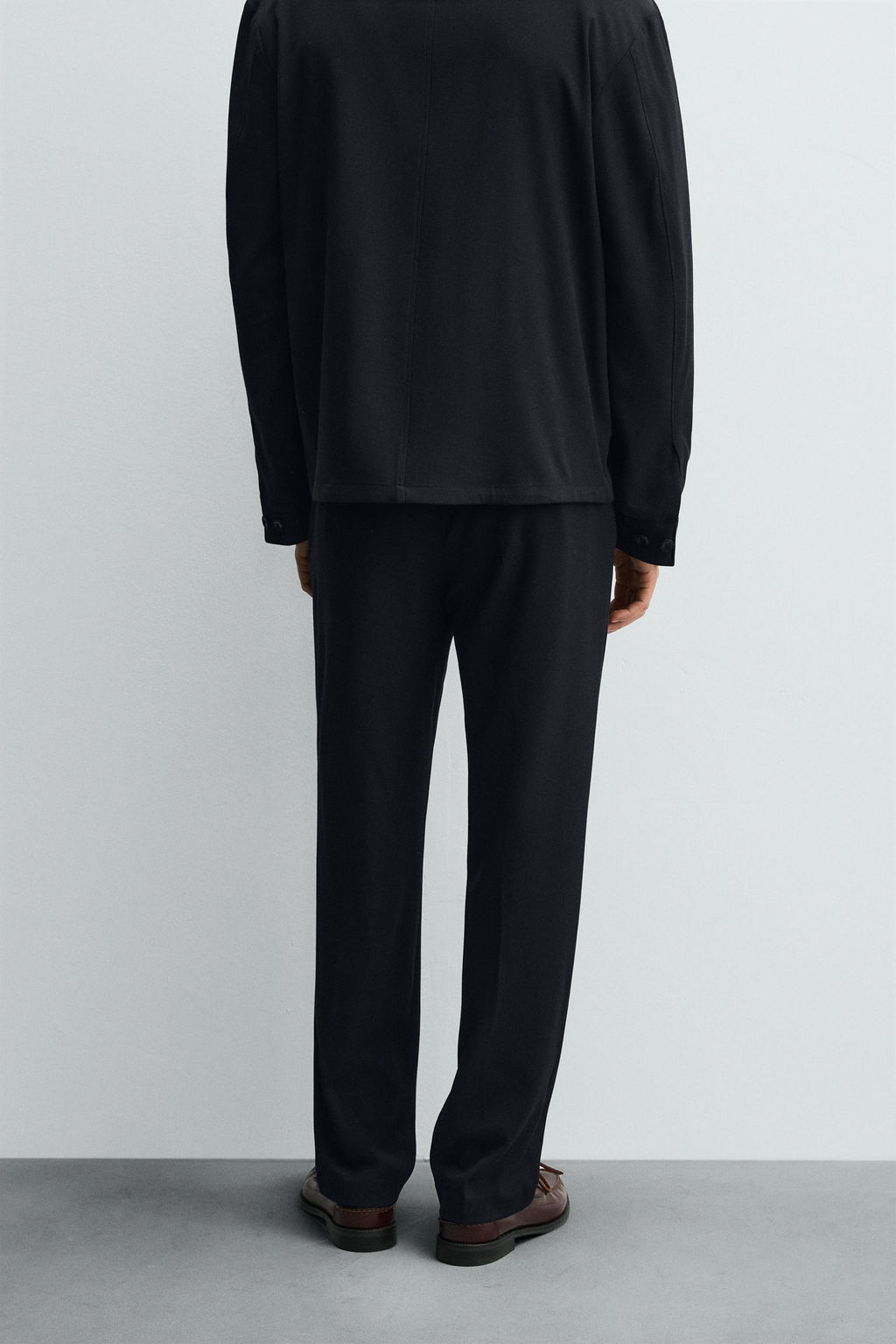 PLEATED REGULAR FIT TROUSERS - Zara фото 3