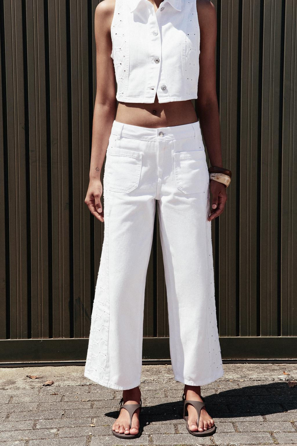 Z1975 WIDE-LEG JEANS WITH PERFORATED EMBROIDERY - Zara фото 2